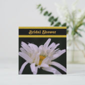 White Daisy Flower Bridal Shower Invitation Kaart (Staand voorkant)