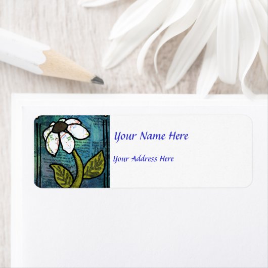 White Daisy on Blue Background - Collage Etiket (Insitu)