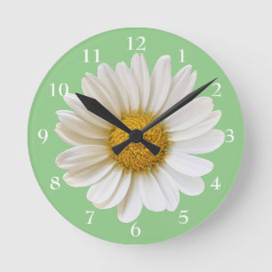 White Daisy on Sage Green Floral Ronde Klok