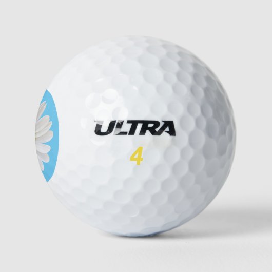 White Daisy on Sky Blue Golfballen (Logo)