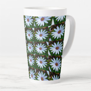 White Daisy Pattern Latte Mok