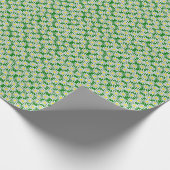 White Daisy Pattern on Green Wrapping Paper Cadeaupapier (Hoek)