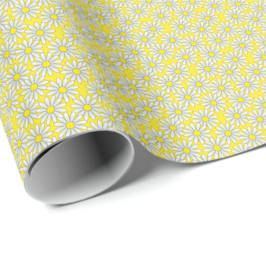 White Daisy Pattern on Yellow Wrapping Paper Cadeaupapier (Rol Hoek)