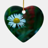 White Daisy Wildflower Kerstannament, Heart Keramisch Ornament (Achterkant)