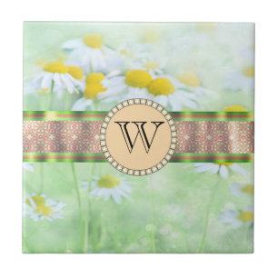 White Daisy's in Green Meadow Monogram Tegeltje