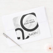 White Decade Birthdday Vierkante Sticker (Envelop)