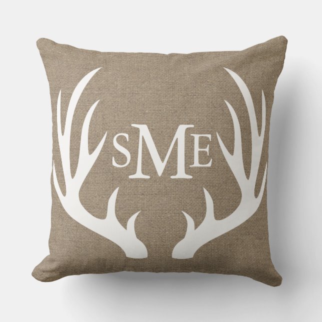 White Deer Antlers Monogram Aangepast Kussen (Voorkant)