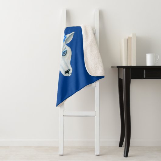 White Deer Head Mysterious Face Antlers Blue Rozen Sherpa Deken (In situ)