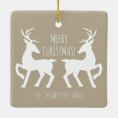 White Deers on beige &  Familienaam Keramisch Ornament (Achterkant)