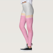 White Denim Shorts met hot-roze visnetten Leggings (Links)