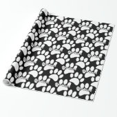 White Dog Paw Print Aangepaste Naam Zwart Cadeaupapier (Uitgerold)