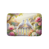 White Doves Cottage Garden Badmat (Voorkant)