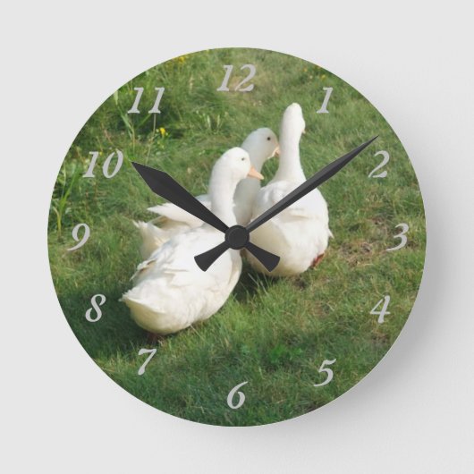White Ducks Wall Clock Ronde Klok (Voorkant)