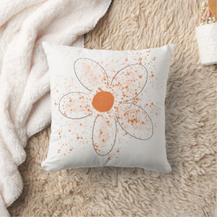 White earthy oranje modern floral kussen