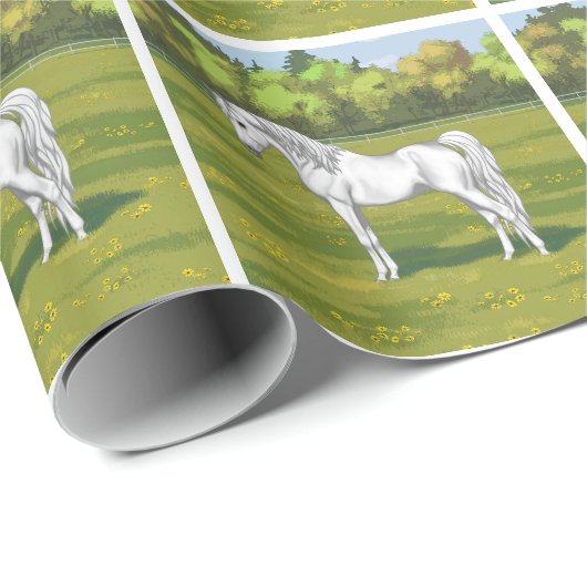 White Egyptian Arabian Horse in Summer Pasture Cadeaupapier (Rol Hoek)
