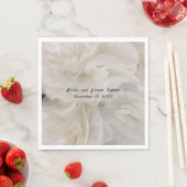 White Elegant Paper Flowers Servet (Insitu)