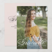 White Elegant Script Class of 2025 Afstuderen Kaart (Voorkant / Achterkant)