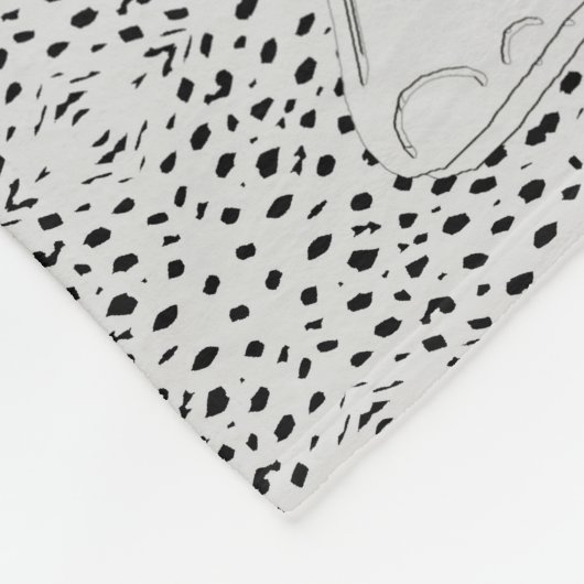 White Elephant Dotted Fleece Blanket (Hoek)