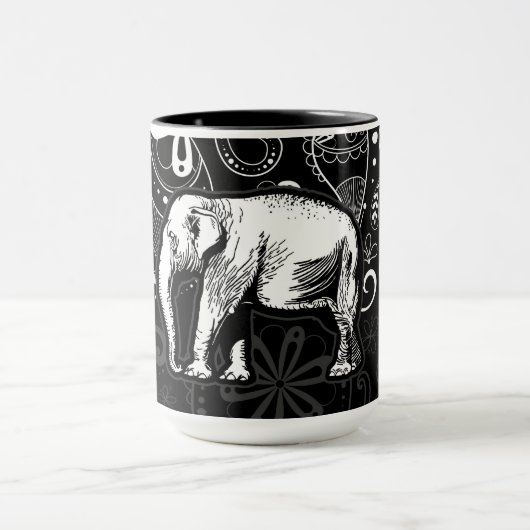 White Elephant Paisley Design Mok (Midden)