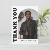 White en Black Offset Arch Photo Afstuderen Bedankkaart (Staand voorkant)