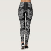 White en Black Tiki Mask Leggings (Achterkant)