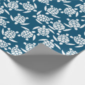 White en Blue Coastal Style Turtle Pattern Cadeaupapier (Hoek)