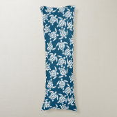 White en Blue Coastal Style Turtle Pattern Lichaamskussen (Voorkant Verticaal)