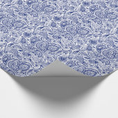 White en Blue Floral Paisley Pattern Cadeaupapier (Hoek)