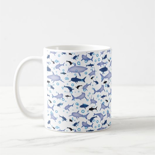 White en Blue Shark Silhouette Pattern Koffiemok (Links)