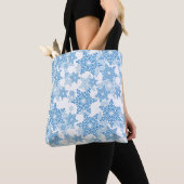 White en Blue Snowflake Seamless Pattern Tote Bag (Dichtbij)
