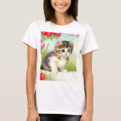 White en Brown Kitten met bloemen T-shirt (Voorkant)
