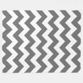 White en Charcoal Gray Chevron Fleece Deken (Voorkant (Horizontaal))