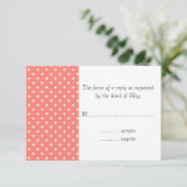 White en Coral Pink Pink Pattern RSVP Kaartje (Staand voorkant)