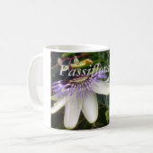 White en Mauve Passion Flower Koffiemok (Voorkant links)