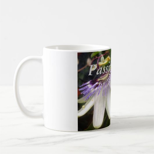 White en Mauve Passion Flower Koffiemok (Links)