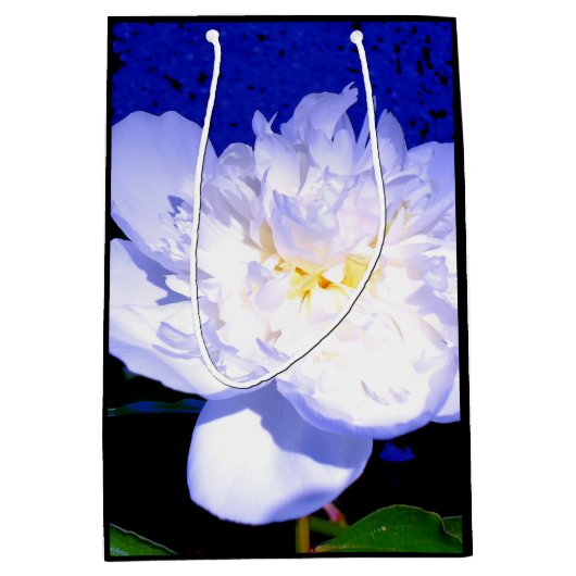 White en paarse Peony Medium Cadeauzakje (Voorkant)