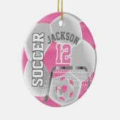 White en roze personaliseren Voetbal ⚽ Keramisch Ornament (Rechts)