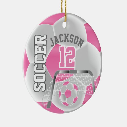 White en roze personaliseren Voetbal ⚽ Keramisch Ornament (Rechts)