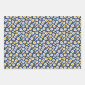 White English Daisies on Dark Blue Inpakpapier Vel (Voorkant)