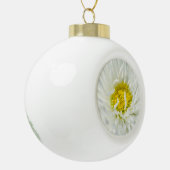 White English Daisy Flower Keramische Bal Ornament (Links)