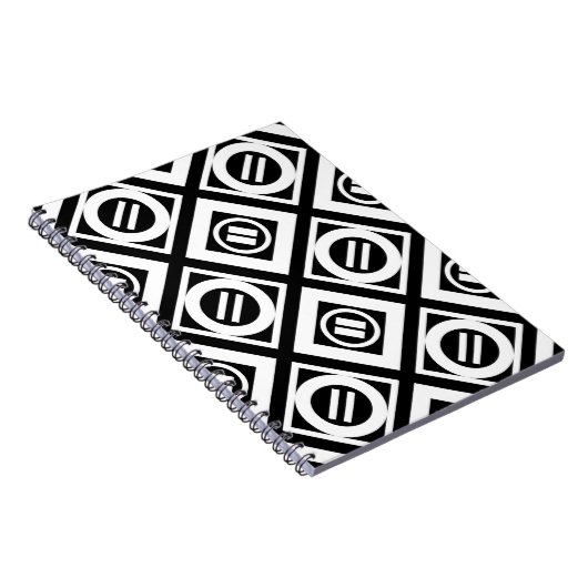 White Equal Sign Geometric Pattern op Black Notitieboek (Rechterzijde)