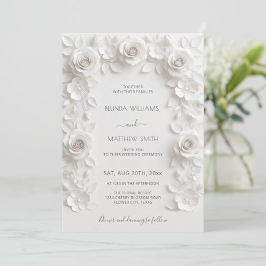 White Faux Relief Roses Frame Wedding Minimalist Kaart (Staand voorkant)