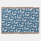 White Feather Print op Denim Blue Deken (Voorkant)