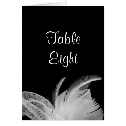 White Feathers Table Number Card (zwart) (Voorkant)