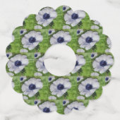 White Floral Anemone Flower Wijnglaslabel (Voorkant)