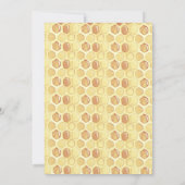 White Floral Bee Thormed Baby shower Invitation Kaart (Achterkant)