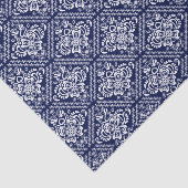 White Floral Damascus & Blue Background Tissuepapier (Detail)