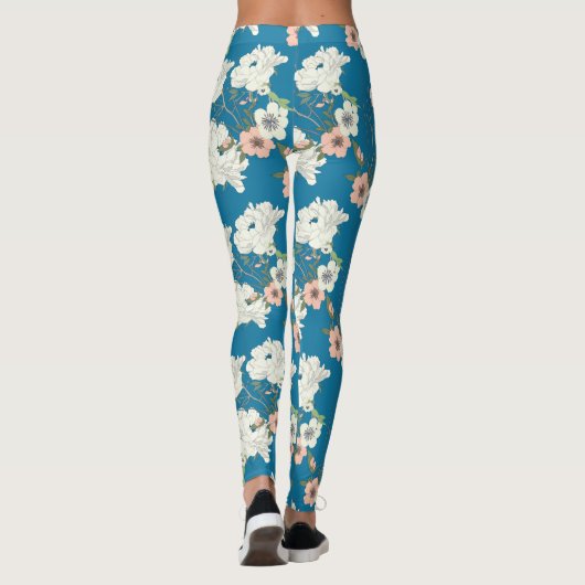 White Floral Garden Pattern Leggings (Achterkant)