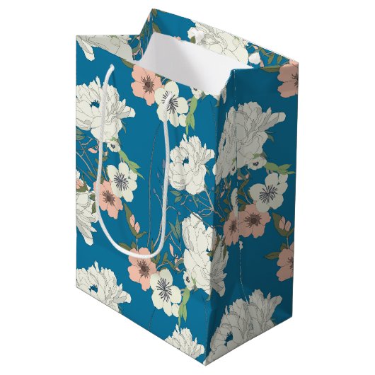 White Floral Garden Pattern Medium Cadeauzakje (Voorkant Gekanteld)