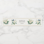 White Floral Greenery Elegant Personalized Wedding Waterfles Etiket (Enkel label)